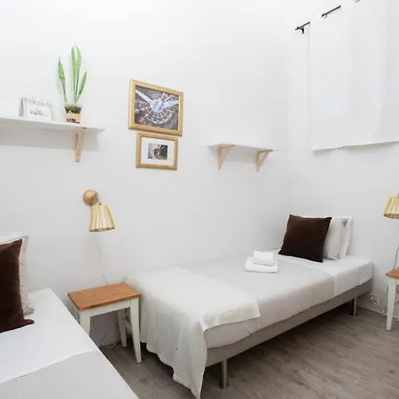 Casanova Bed & Breakfast Barcelona